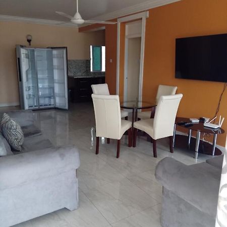 Rooms By The Pool Κίνγκστον Εξωτερικό φωτογραφία